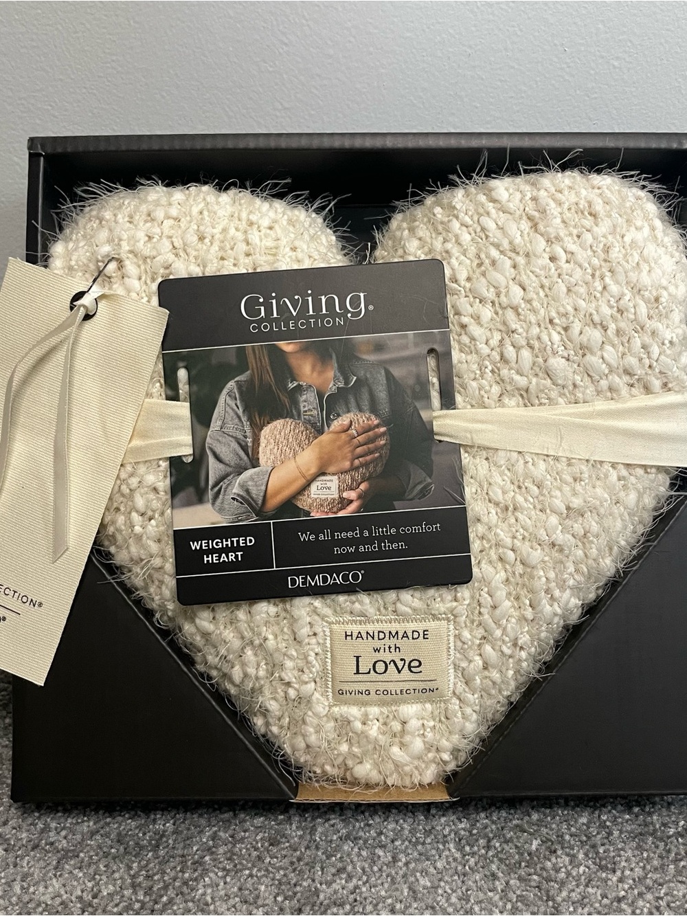 DEMDACO Heart Weighted Pillow NWT cream Giving collection
